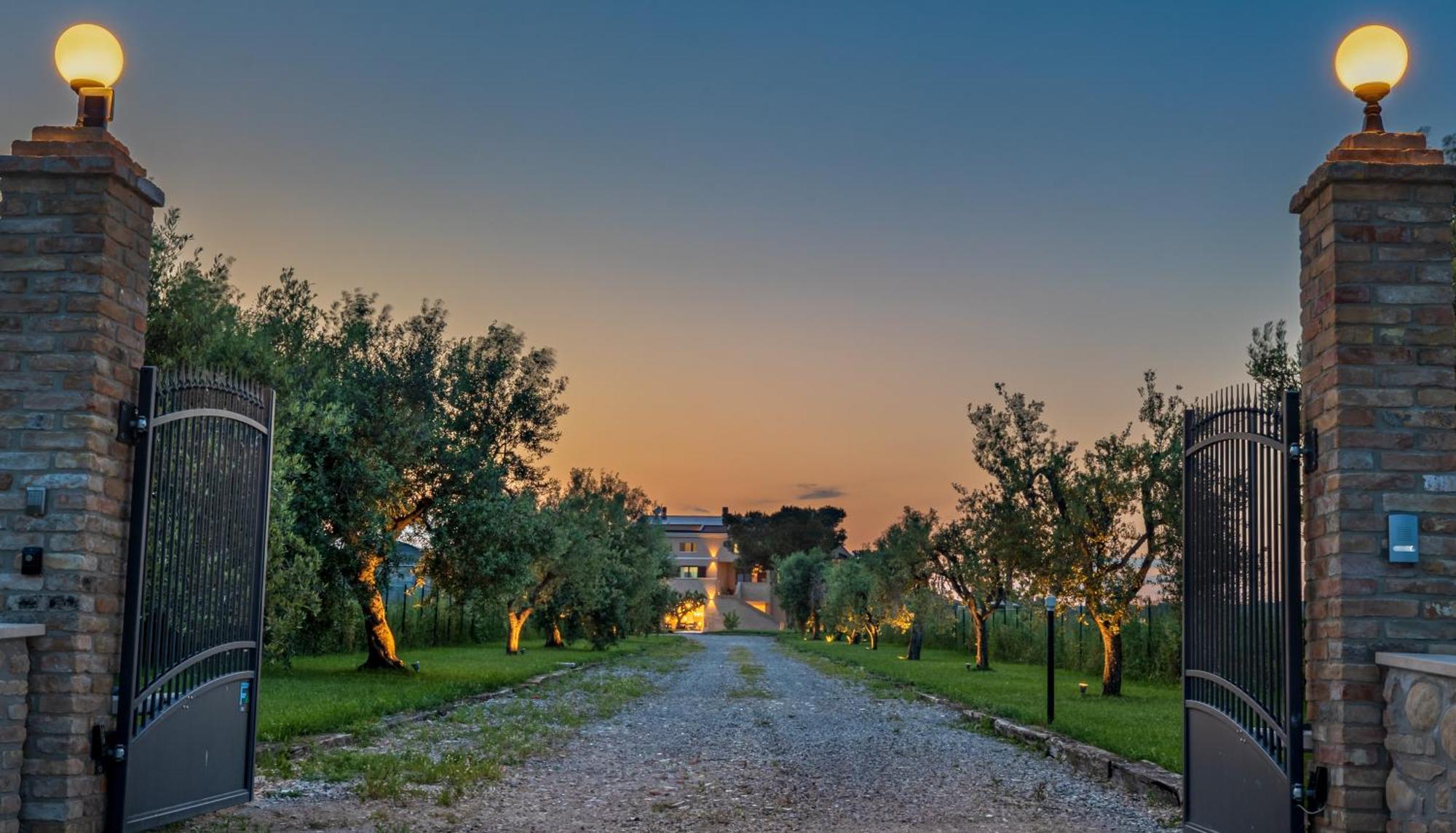 Casale Ferrantino ξενώνας Giulianova Εξωτερικό φωτογραφία